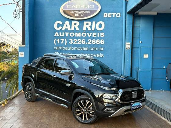 FIAT TORO 2.0 16V TURBO DIESEL RANCH 4WD AT9 FIAT TORO 2.0 16V TURBO DIESEL RANCH 4WD AT9